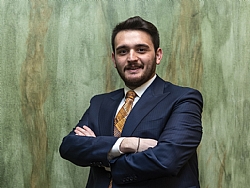 'KIBRIS'TA YATIRIM YAPMANIN TAM ZAMANI'